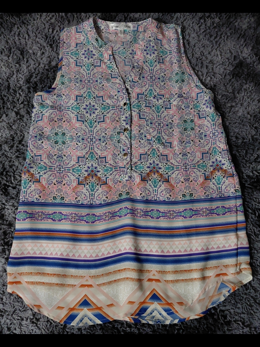 Stem & Vine Southwestern Tribal Geometric Print Sleeveless Top Blouse